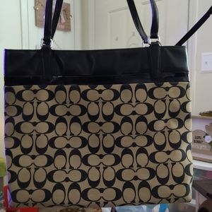 COACH © PURSE